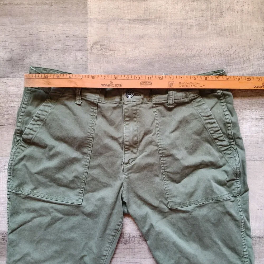 ​True Religion Mens Green Cargo Shorts Utility Casual Shorts Size 36